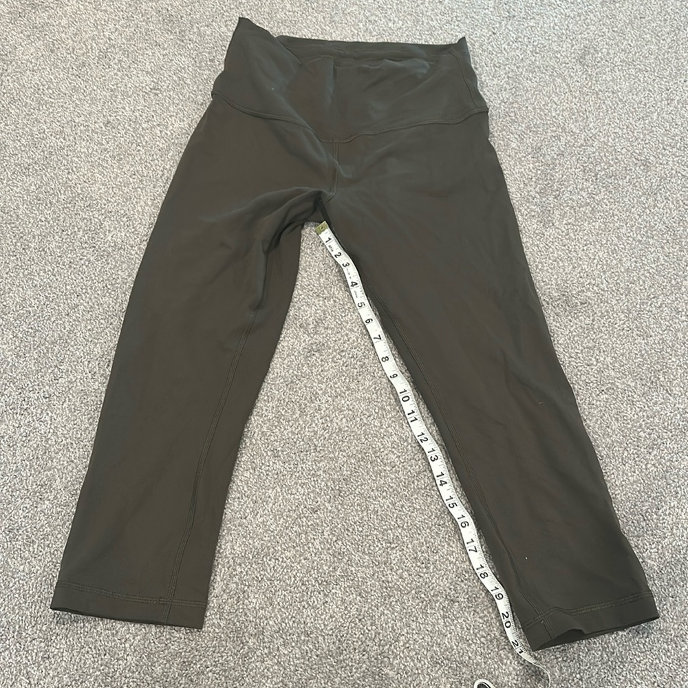Wunder train crop w 21” inseam.
